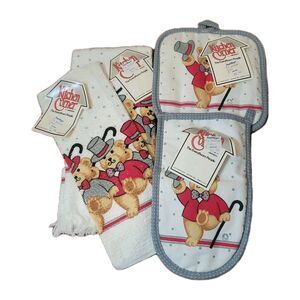 Vintage Kitchen Corner Dancing Teddy Bear Oven Mitt Pot Holder Towel Set NWTs